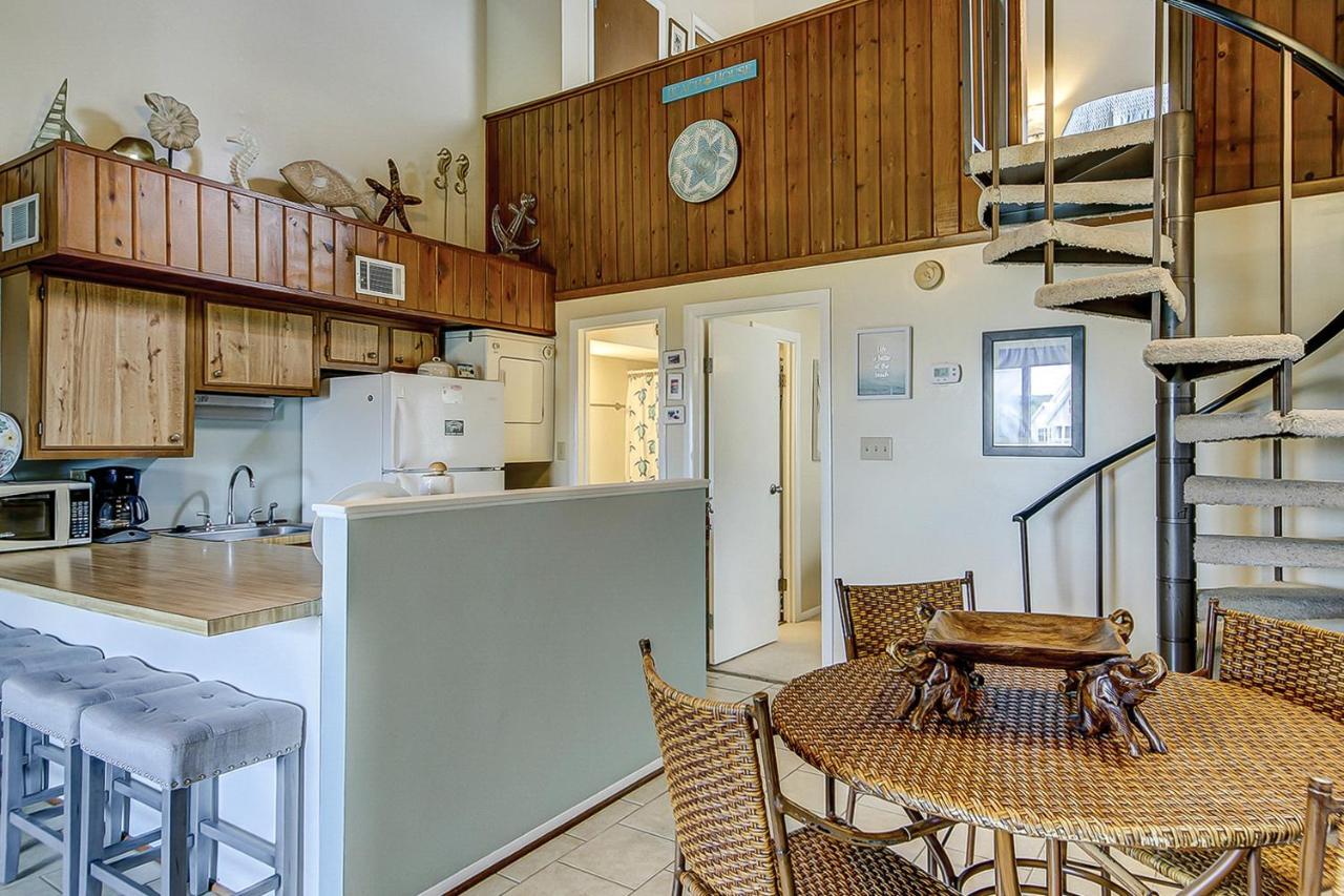 Driftwood Villa - 237 Edisto Beach Bagian luar foto